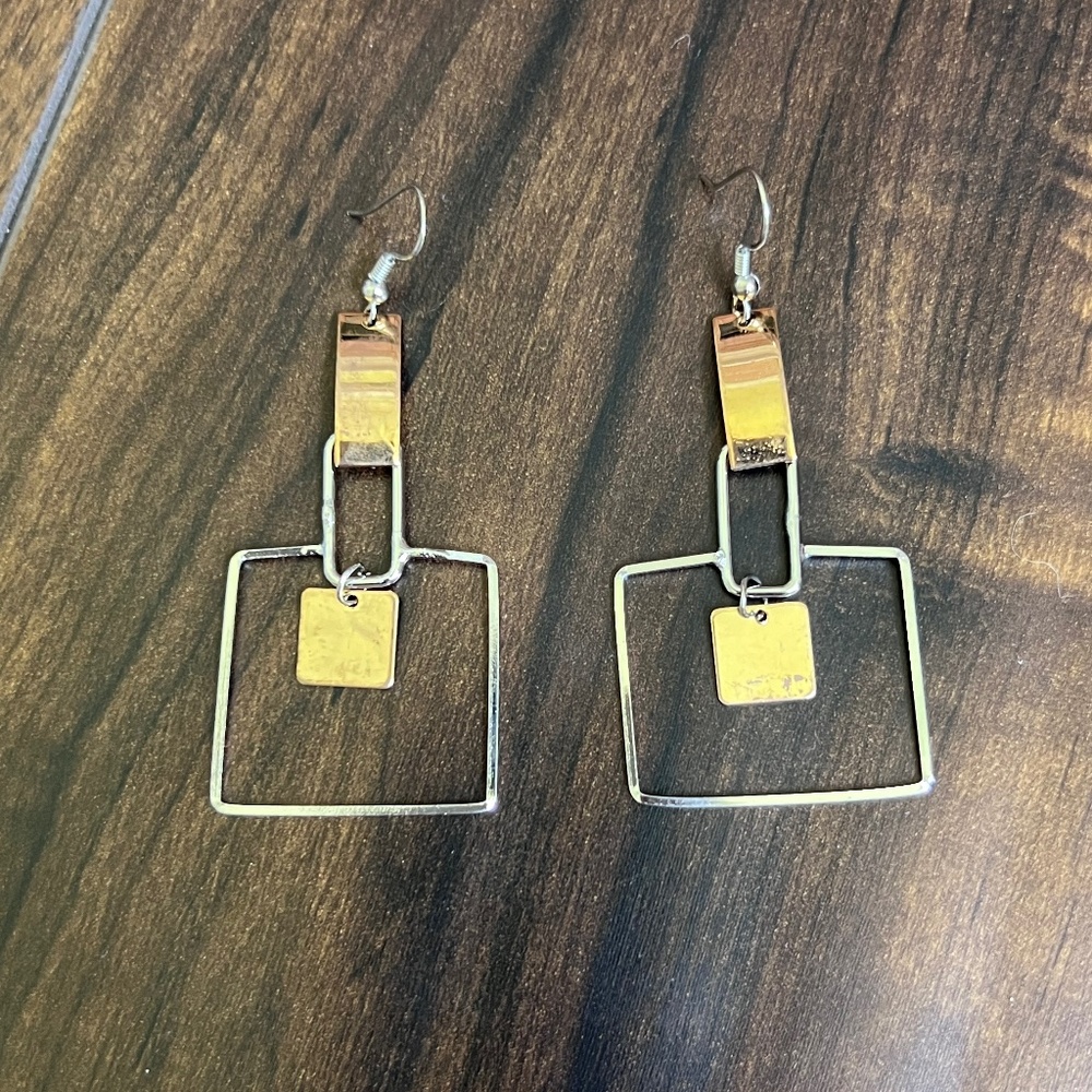 80’s Style Two-Tone Square Dangle Earrings